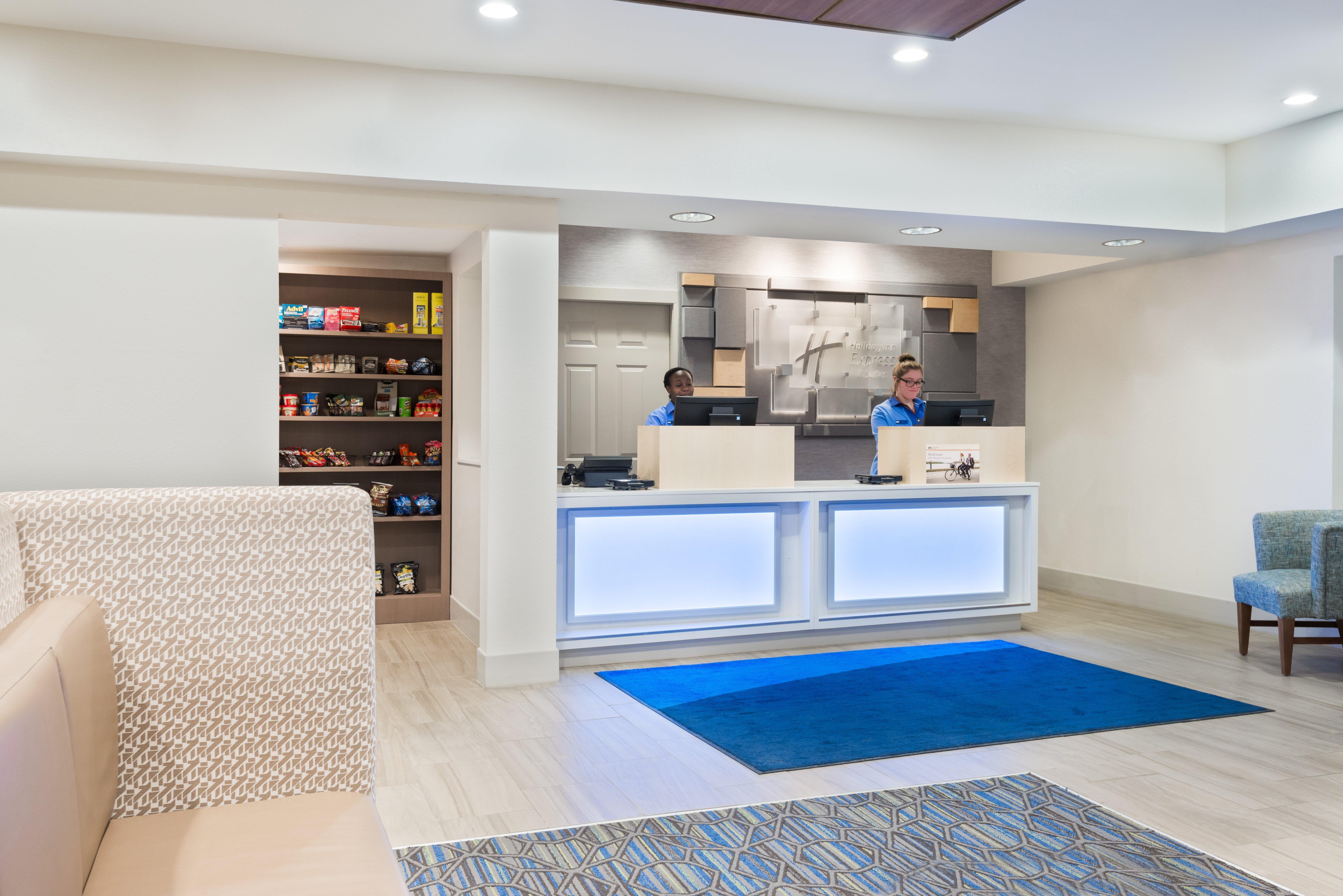 Holiday Inn Express & Suites - Columbus Airport East By Ihg Exteriör bild