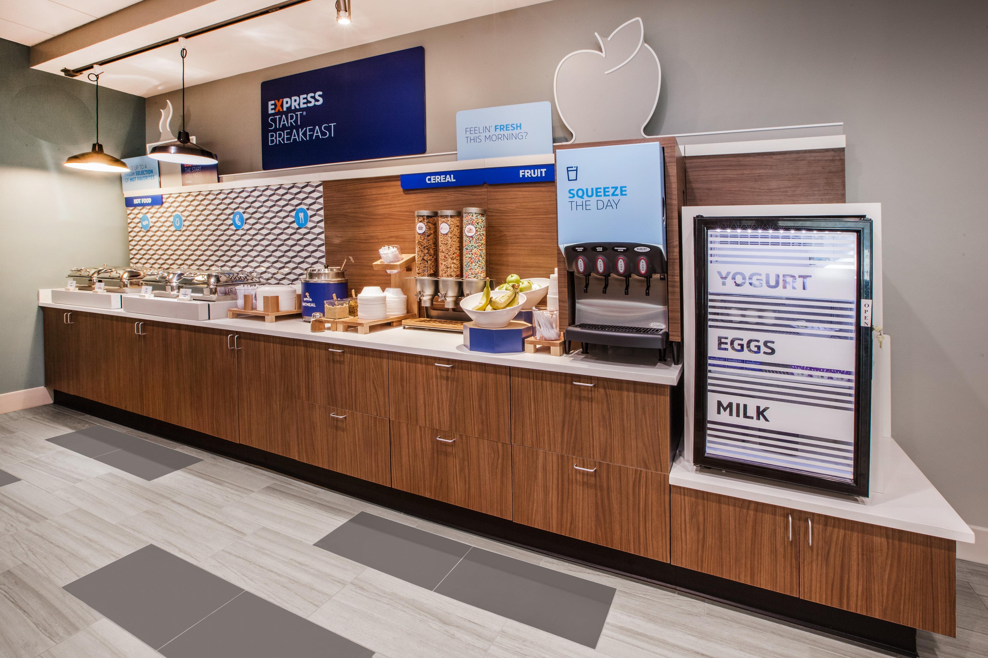 Holiday Inn Express & Suites - Columbus Airport East By Ihg Exteriör bild