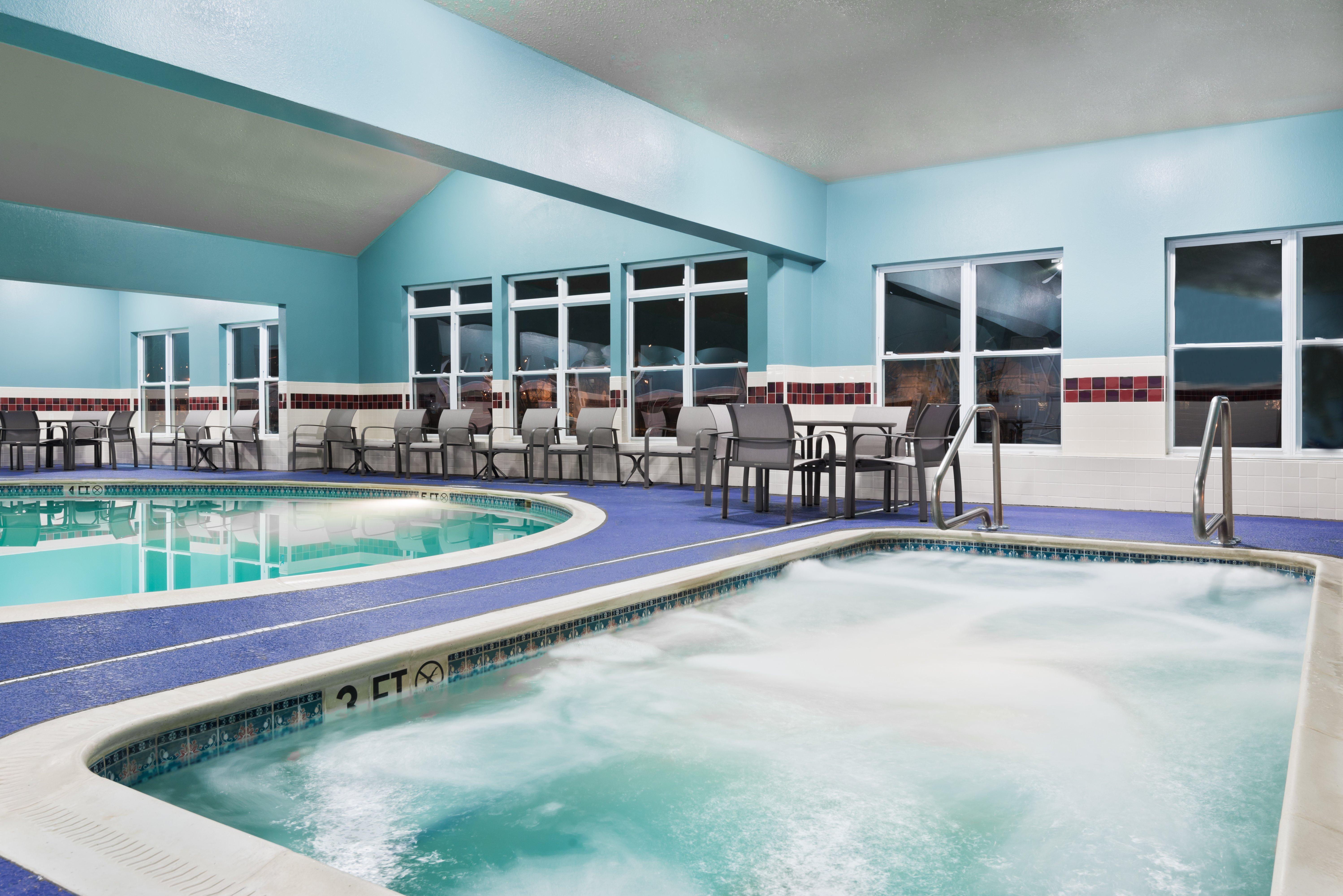 Holiday Inn Express & Suites - Columbus Airport East By Ihg Exteriör bild